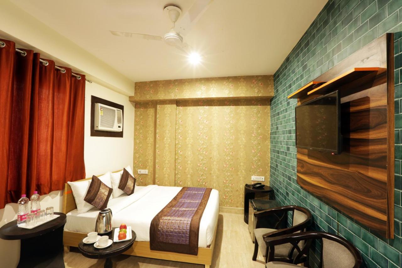 Hotel Square Stay Neu-Delhi Exterior foto